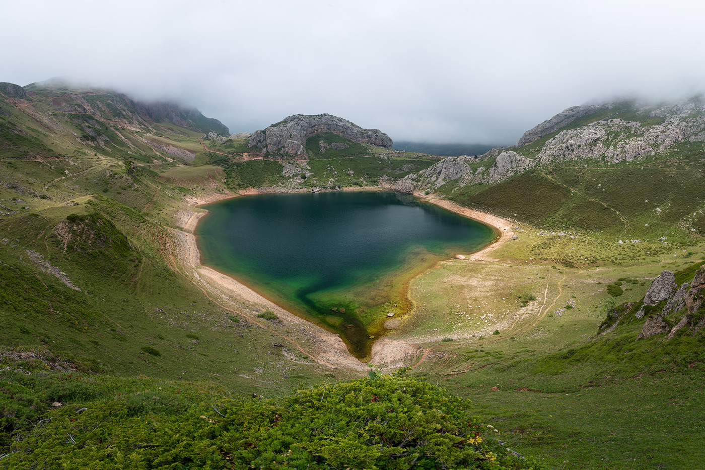 Lago de la Cueva